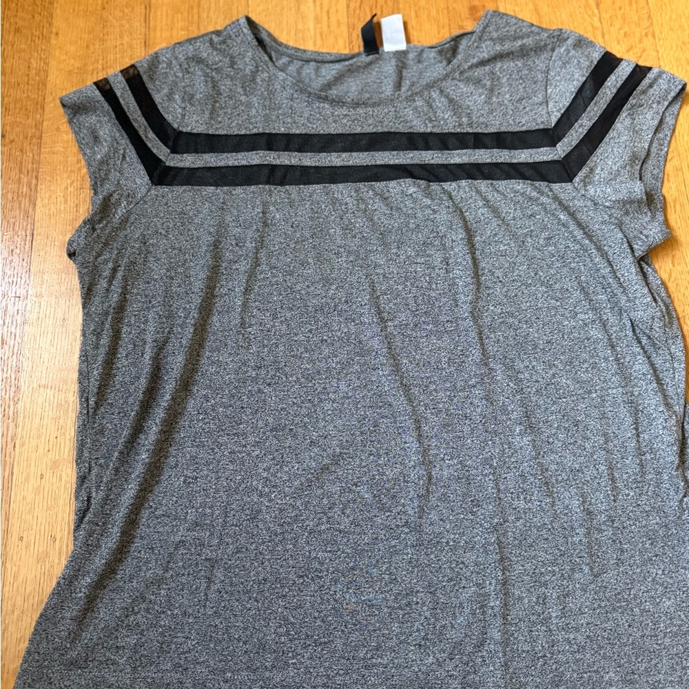 H&M Gray Top with Black Accents